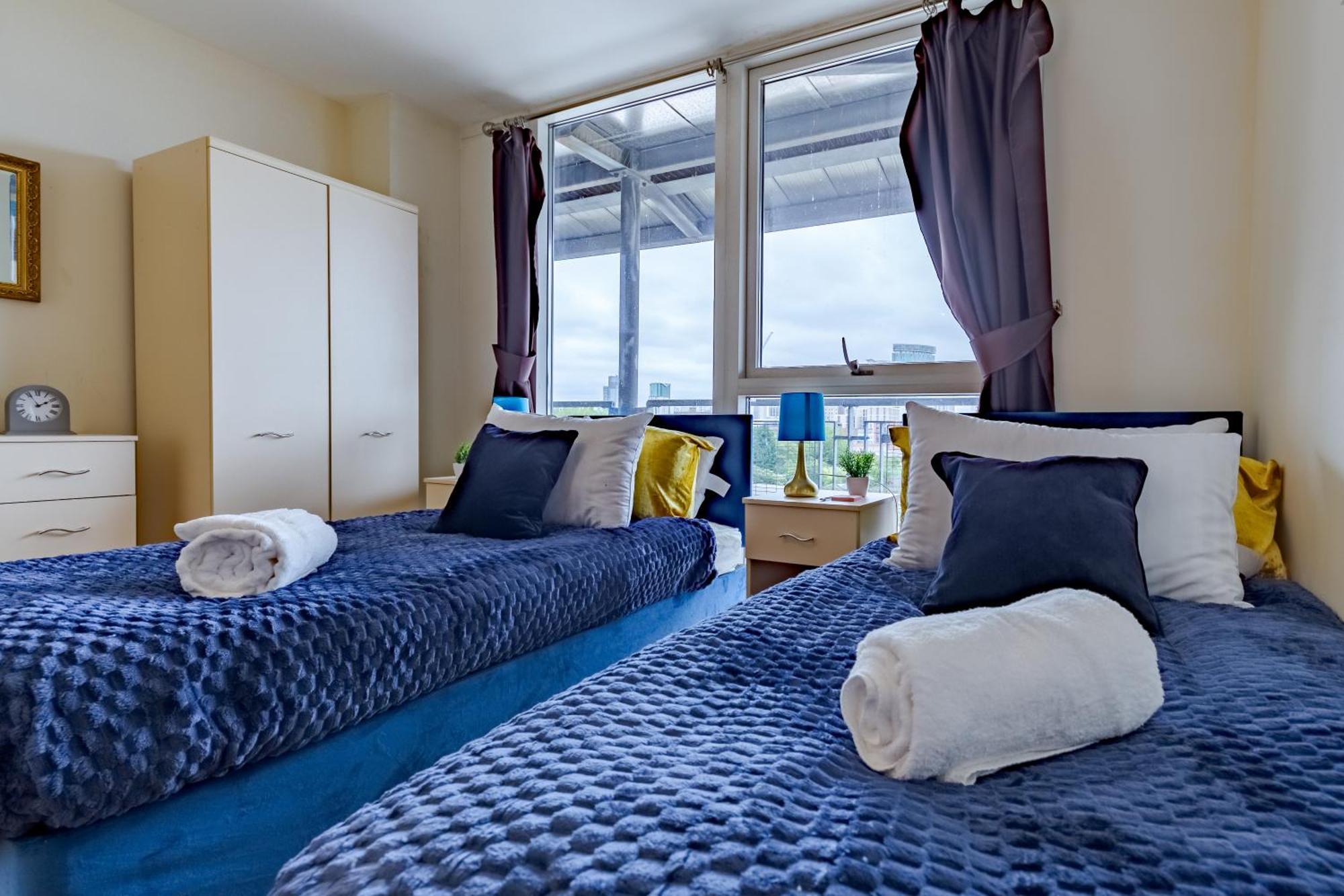 Casa Maroon I Comfy I Quiet I Away From Appartamento Birmingham